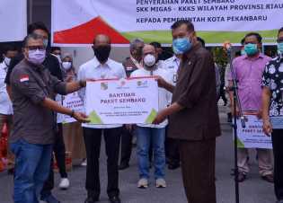 BPBD Pekanbaru Terima Bantuan Civid19 Dari Relawan Peduli Covid-19 Provinsi Riau