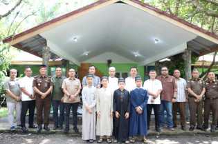 Kajati Riau dan Rombongan Mengunjungi Rumah Tahfidzh Ma'had Tafaqquh Kampar