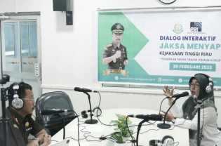 Kajati Riau Narasumber pada Dialog Interaktif Jaksa Menyapa di RRI Pekanbaru