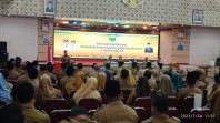 Bupati Rohil Pimpin Rapat Pejabat Pemerintah Daerah untuk Percepatan Penyelesaian Batas Kelurahan da