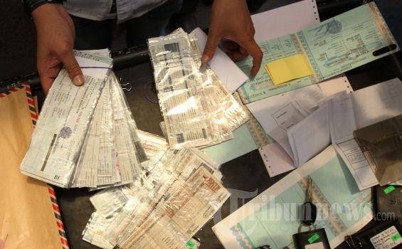 Polda Riau Temukan Dugaan Penyelewengan Pajak di Dispenda Riau