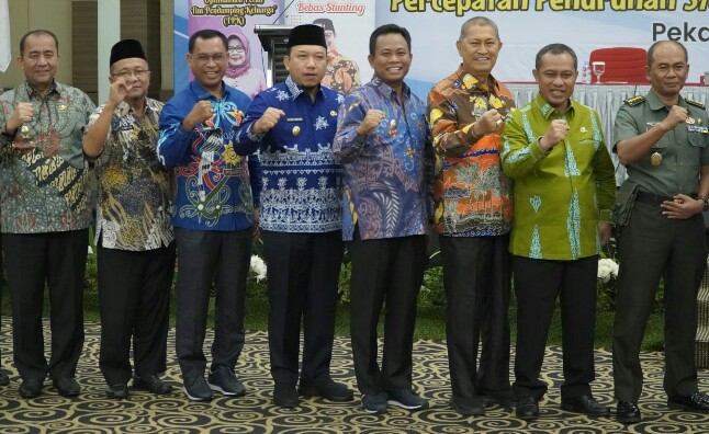 Wabup Hadiri Acara Forum Koordinasi Percepatan Penurunan Stunting dan Rakerda Program Bangga Kencana