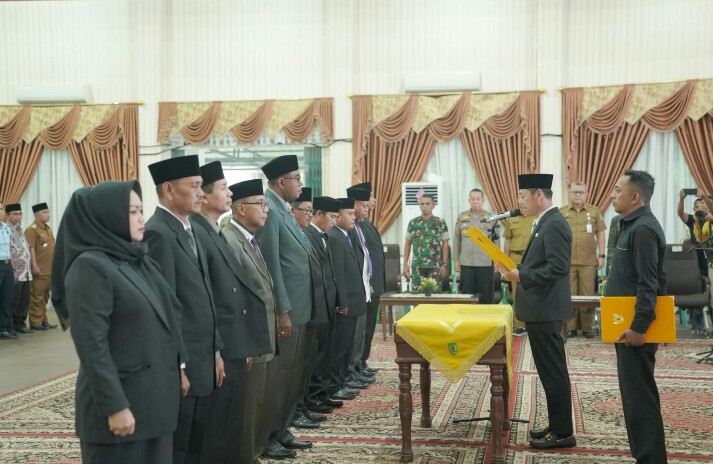Bupati Lantik Ketua dan Pengawas Baznas Rohil Periode 2023-2028