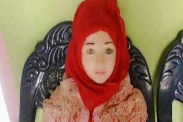 Moneka Cantik Itu Hanya Untuk Permainan Sek