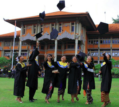 Pemkab Rohil Harus Mampu dirikan Universitas Tersendiri
