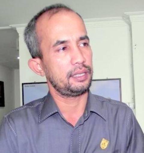 DPRD Rohil Risih Dengan Menjamurnya Waria