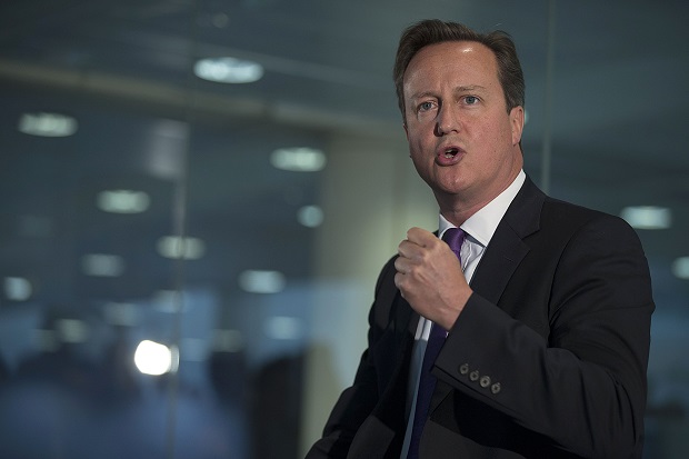 Larang Muslim Masuk AS, Cameron Sebut Trump Bodoh