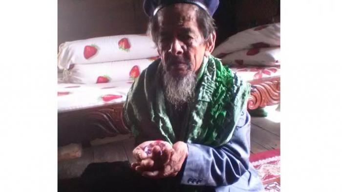 Berlian Milik Kakek ini Keaslianya 98 Persen, Dan Akan di Jual Rp8 Triliun