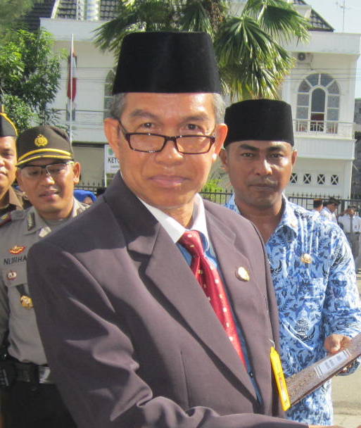 Ulah Postingan, Kadisdik Rohil  di Laporkan ke Pihak Berwajib