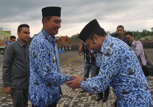 Makin Seruuu.., Bupati Suparman Polisikan 3 Koleganya