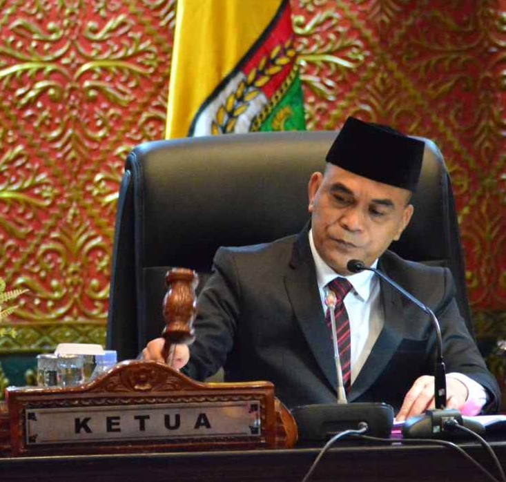 Dewan Pertanyakan Defisit APBD Riau 2025
