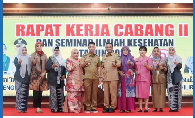 Bupati Rohil Buka Raker Cabang ll dan Seminar Ilmiah Kesehatan Bersempena HUT IBI ke-72.
