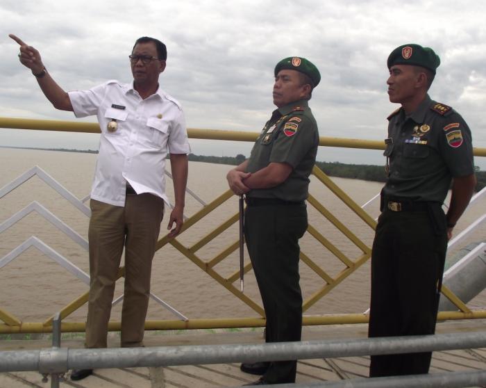 Bupati Janji Dua Jembatan Pedamaran Rohil Akan di Resmikan